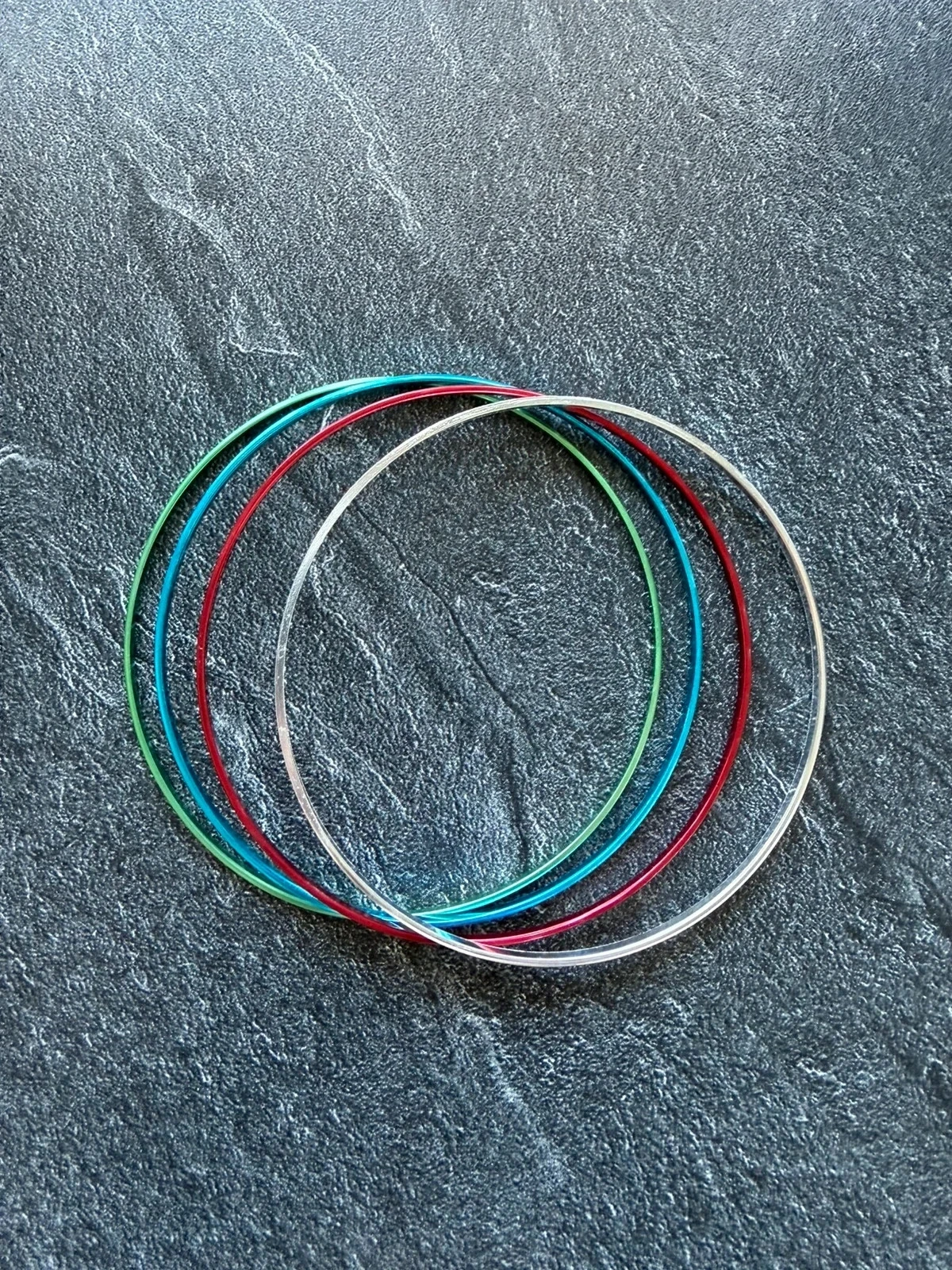 Lot 4 dames-/ tienerbracelets fantaisie  diam 7cm – photo 3